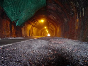 Disused_railway_tunnel
